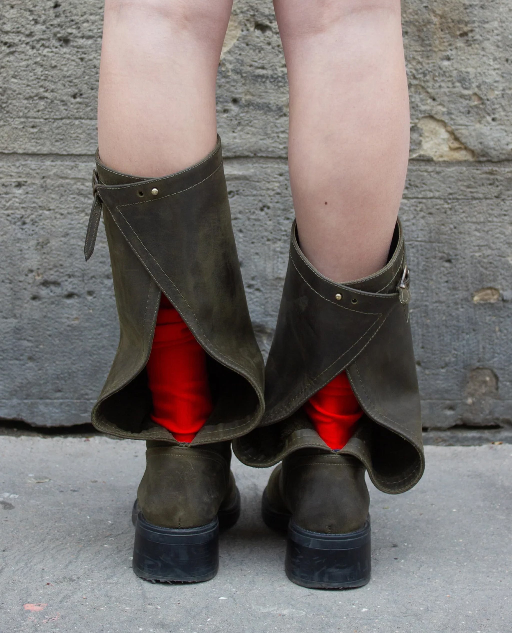 Transformable Olive Boots