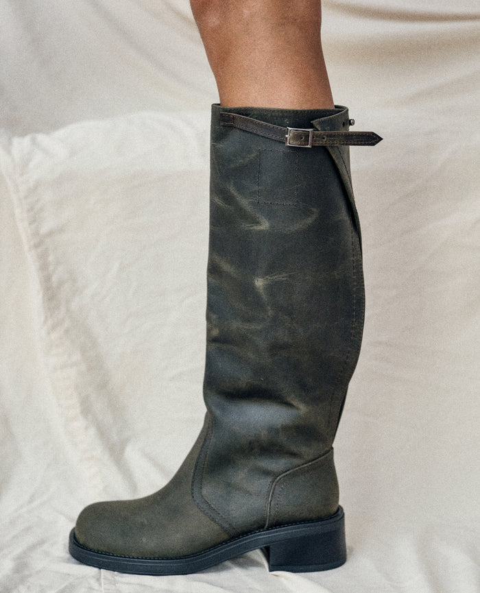 Transformable Olive Boots