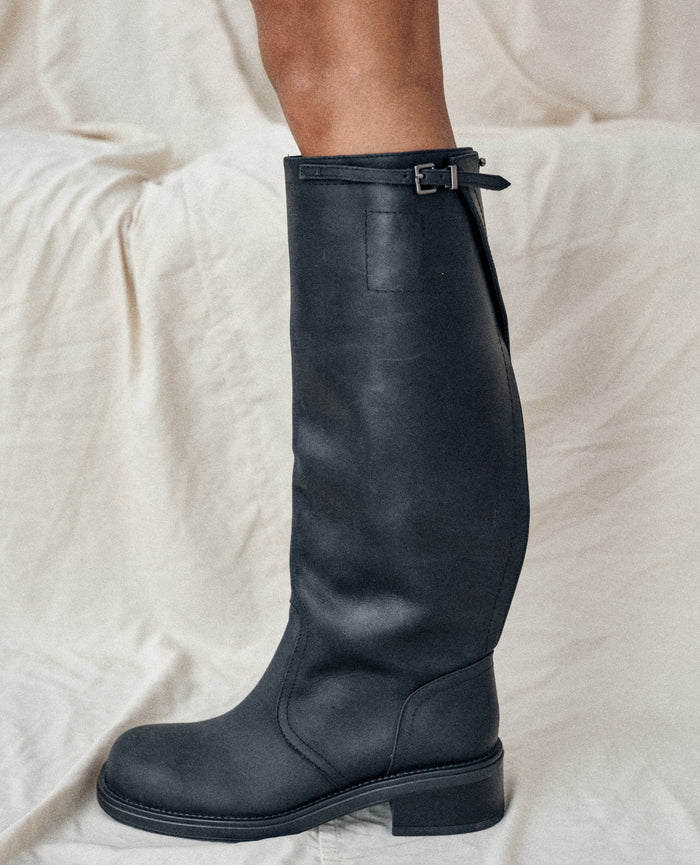Transformable Black Boots