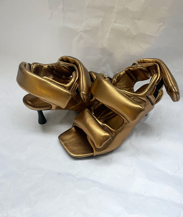 AnnK /aenk:ei/ Fou Gold Sandals