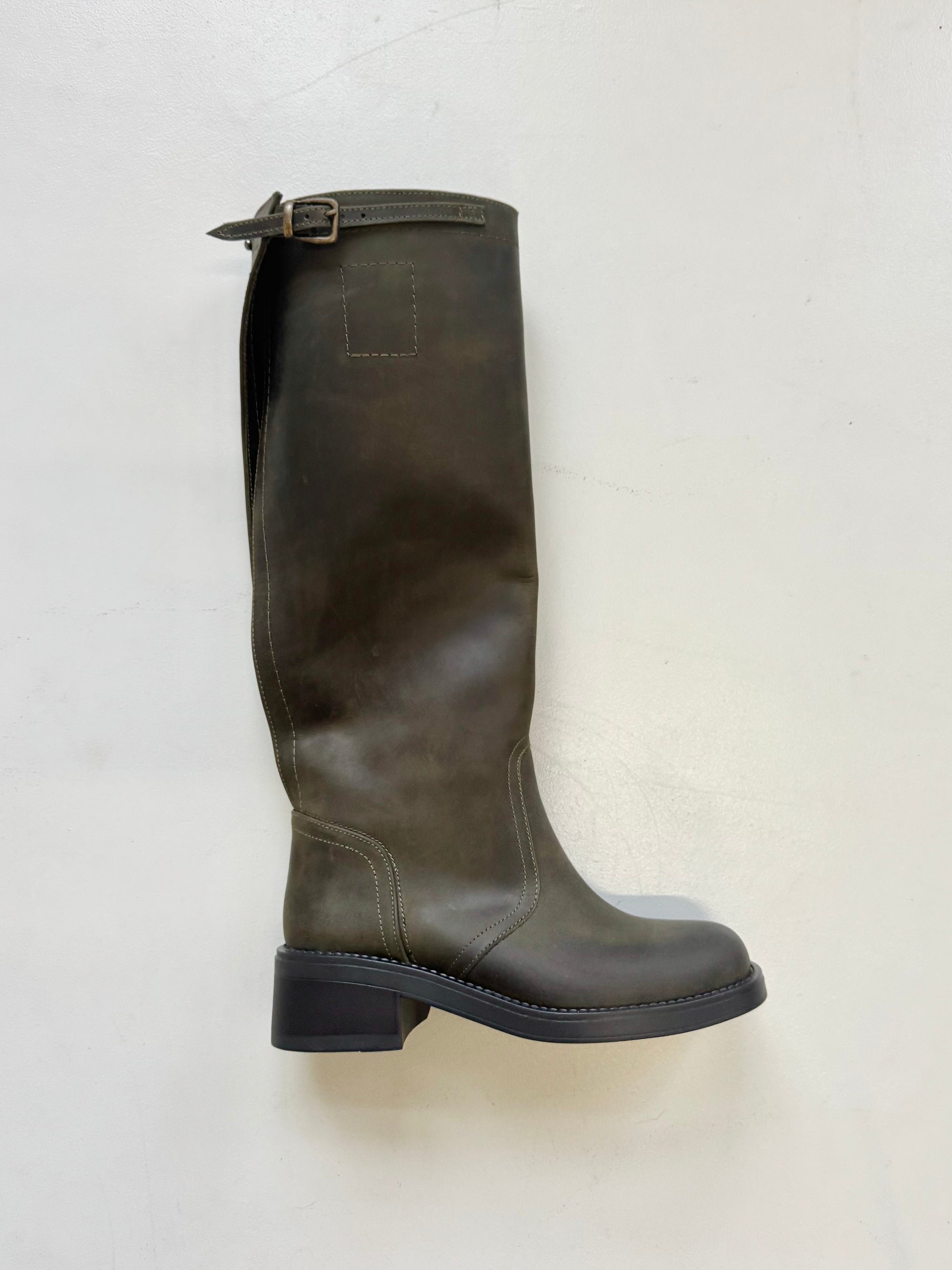 Transformable Olive Boots