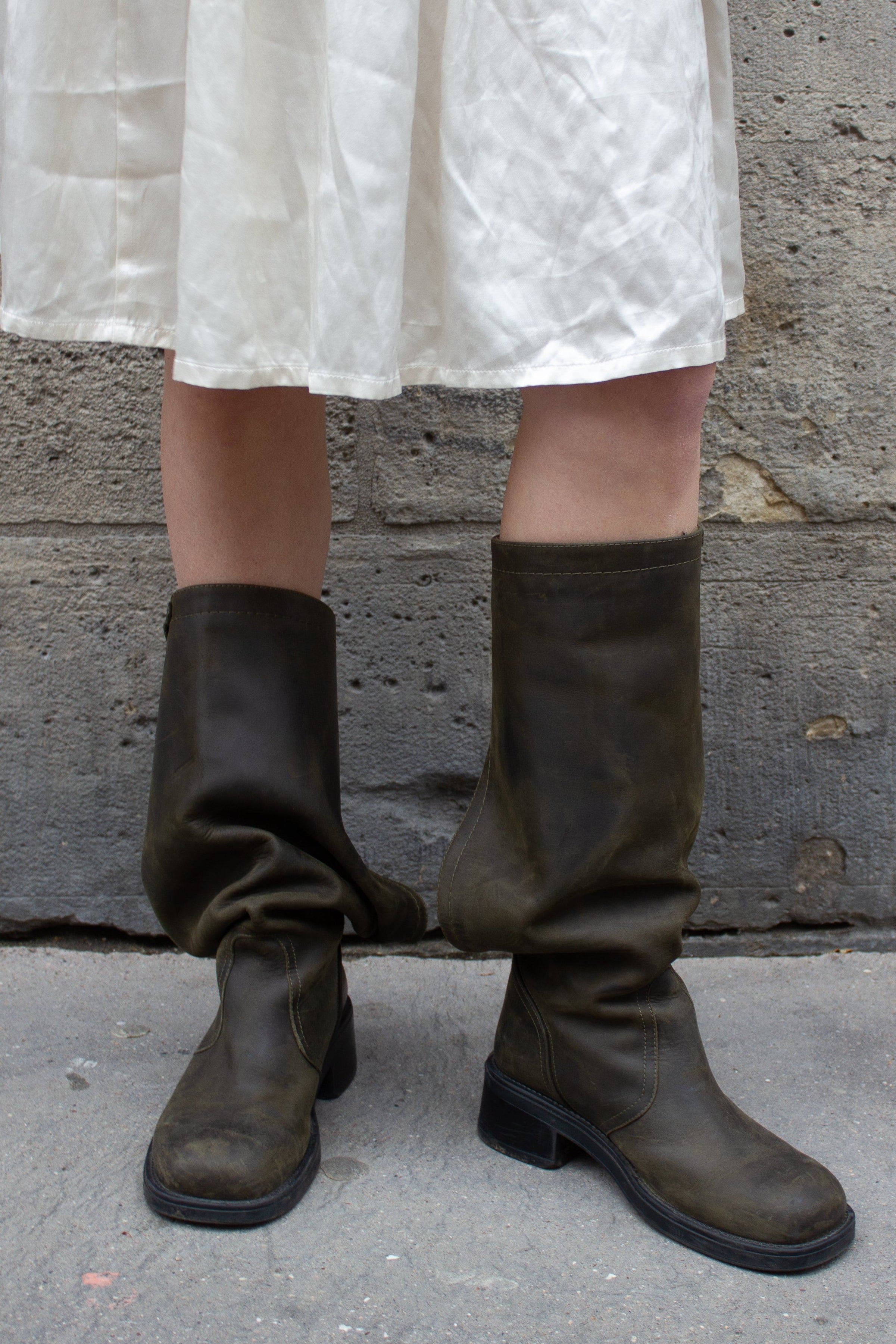 Transformable Olive Boots